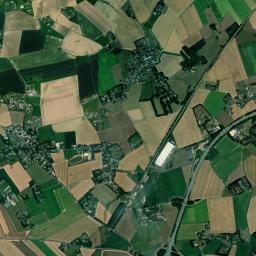 Étainhus High Resolution Satellite Map