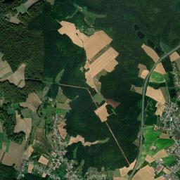 Cambronne-lès-Ribécourt High Resolution Satellite Map