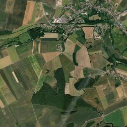 Bézu-Saint-Éloi High Resolution Satellite Map