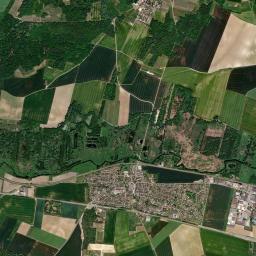 Muizon High Resolution Satellite Map