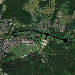 Vineuil-Saint-Firmin High Resolution Satellite Map