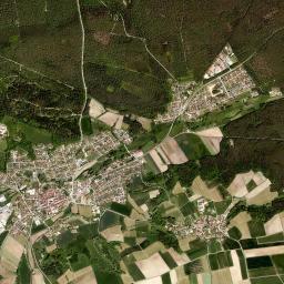 Heideck High Resolution Satellite Map