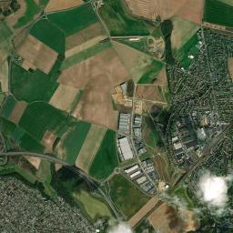 Puiseux-en-France High Resolution Satellite Map