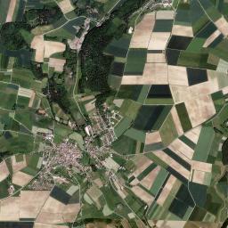 Nennslingen High Resolution Satellite Map