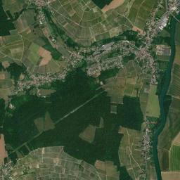Essômes-sur-Marne High Resolution Satellite Map