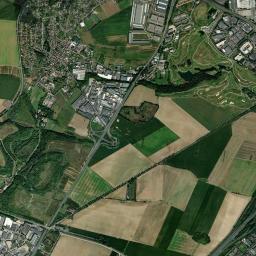 Le Thillay High Resolution Satellite Map