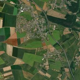 Potigny High Resolution Satellite Map