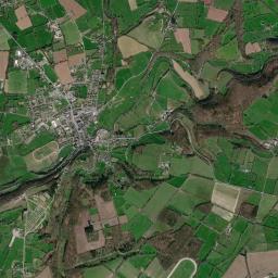 Gavray High Resolution Satellite Map