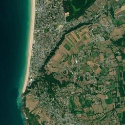 Jullouville High Resolution Satellite Map