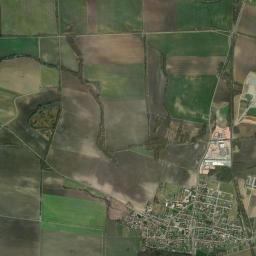 Hevlín High Resolution Satellite Map