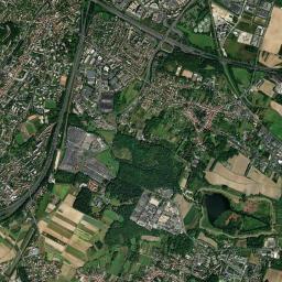 Champlan High Resolution Satellite Map