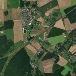 Presles-en-Brie High Resolution Satellite Map
