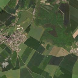 Tréon High Resolution Satellite Map