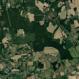 Pléguien High Resolution Satellite Map