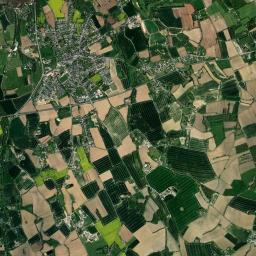 Plurien High Resolution Satellite Map