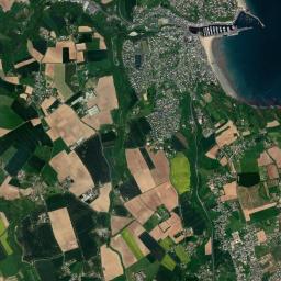 Binic High Resolution Satellite Map