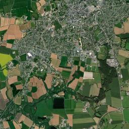Le Folgoët High Resolution Satellite Map