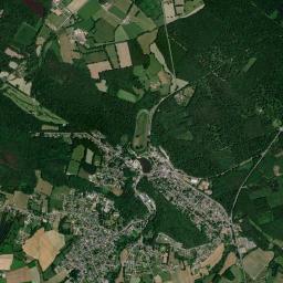 Bagnoles-de-l'Orne High Resolution Satellite Map