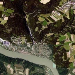 Obernzell High Resolution Satellite Map