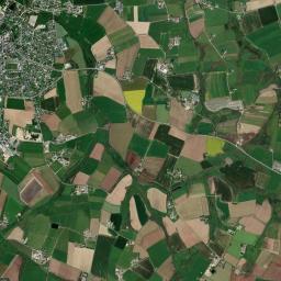 Ploudalmézeau High Resolution Satellite Map