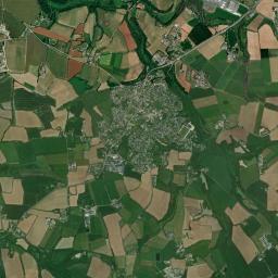 Le Drennec High Resolution Satellite Map