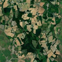 Plounéventer High Resolution Satellite Map