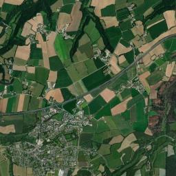 Saint-Thégonnec High Resolution Satellite Map