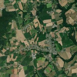 Pleslin-Trigavou High Resolution Satellite Map