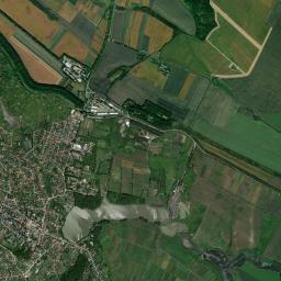 Zastavna High Resolution Satellite Map