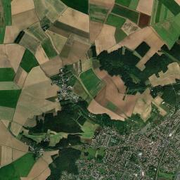 Étréchy High Resolution Satellite Map