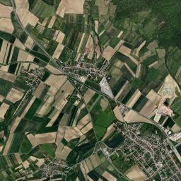 Göllersdorf High Resolution Satellite Map