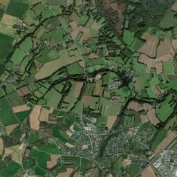 Quévert High Resolution Satellite Map