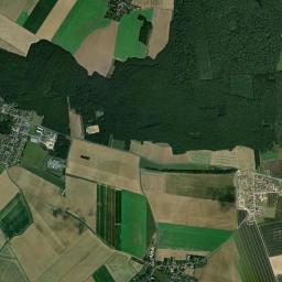 Saint-Aubin-des-Bois High Resolution Satellite Map