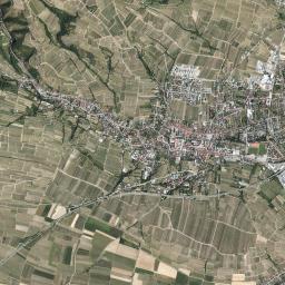 Langenlois High Resolution Satellite Map