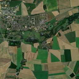 Courville-sur-Eure High Resolution Satellite Map