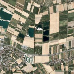 Grafenwörth High Resolution Satellite Map