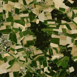 Hohenpolding High Resolution Satellite Map