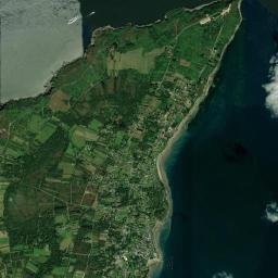 Roscanvel High Resolution Satellite Map