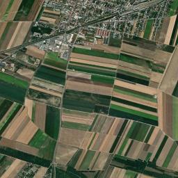 Gänserndorf High Resolution Satellite Map