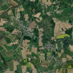 Plouasne High Resolution Satellite Map