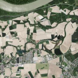 Strassham High Resolution Satellite Map