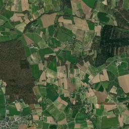 Plumaugat High Resolution Satellite Map