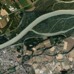 Laab High Resolution Satellite Map