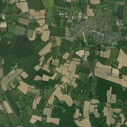 Montreuil-le-Gast High Resolution Satellite Map