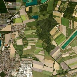 Karlsfeld High Resolution Satellite Map