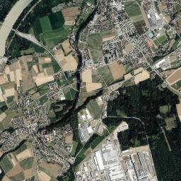 Braunau Neustadt High Resolution Satellite Map