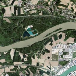Ufer High Resolution Satellite Map