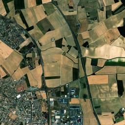 Saint-Clément High Resolution Satellite Map