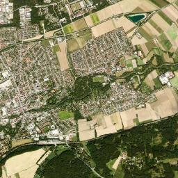 Fürstenfeldbruck High Resolution Satellite Map