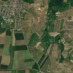 Mád High Resolution Satellite Map